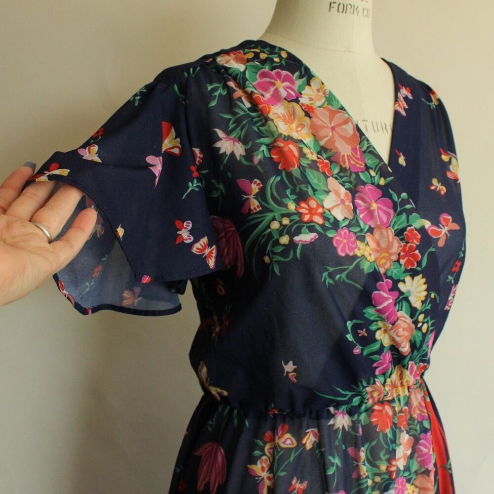 Vintage 1970s Dress, Blue Floral Boho Dress with Butterfly Sleeves, Romantic - Picture 4 of 10